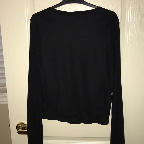 Fashion Nova top! - Picture 4 of 5